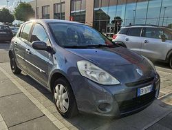 Usata 2010 Renault Clio II Tre volumi | 3800 € (Buon prezzo)