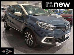 Blu marine/tetto panna Usata 2019 Renault Captur SUV | 11.800 € (Buon prezzo)