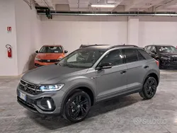 Nuova 2025 VW T-Roc R-line Plus SUV | 32.990 € (Buon prezzo)