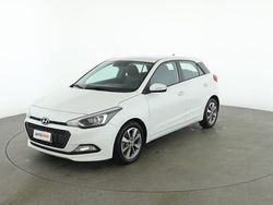 Bianco Usata 2015 Hyundai i20 Comfort Tre volumi | 8899 € (Cara)