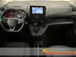 Bianco Usata 2021 Opel Combo Life Edition Monovolume | 25.600 € (Cara)