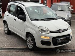 Bianco Usata 2015 Fiat Panda Lounge Tre volumi | 5750 € (Buon prezzo)
