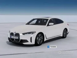 Nuova 2025 BMW i4 Comfort Edition Tre volumi | 54.000 € (Buon prezzo)