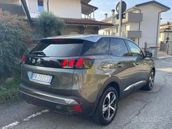 Grigio Usata 2018 Peugeot 3008 Allure SUV | 16.700 € (Buon prezzo)