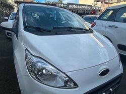 Bianco Usata 2013 Ford Ka Plus Due volumi | 5790 € (Buon prezzo)