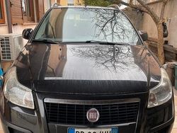 Nero Usata 2008 Fiat Sedici Dynamic SUV | 4100 € (Buon prezzo)