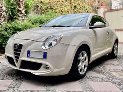 Bianco Usata 2010 Alfa Romeo MiTo Distinctive Due volumi | 7000 € (Cara)