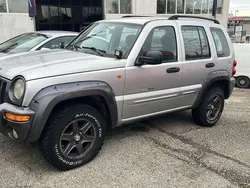Argento Usata 2003 Jeep Cherokee Sport SUV | 2950 € (Buon prezzo)