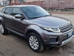 Grigio Usata 2019 Land Rover Range Rover evoque SE SUV | 22.900 € (Ottimo prezzo)