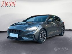 Grigio Usata 2020 Ford Focus ST-Line Tre volumi | 15.500 € (Buon prezzo)