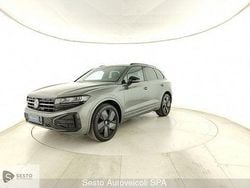 Grigio Usata 2024 VW Touareg R-line SUV | 64.900 € (Molto cara)