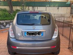 Grigio Usata 2009 Lancia Ypsilon Due volumi | 2900 € (Buon prezzo)