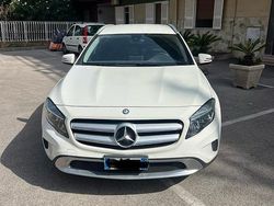 Bianco Usata 2016 Mercedes GLA200 SUV | 15.000 €