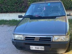 Grigio Usata 1992 Fiat Uno Due volumi | 2500 €
