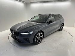 Grigio Nuova 2025 Volvo V60 Station wagon | 50.900 €