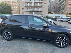 Usata 2023 VW Golf VIII Life Tre volumi | 20.000 € (Buon prezzo)