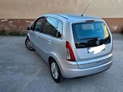 Grigio Usata 2010 Lancia Musa Monovolume | 3300 € (Ottimo prezzo)