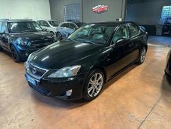 Nero Usata 2008 Lexus IS220d Luxury Line Tre volumi | 4500 € (Buon prezzo)