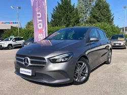 Grigio Usata 2020 Mercedes B180 Business Monovolume | 23.950 € (Buon prezzo)
