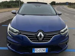 Blu/azzurro Usata 2017 Renault Mégane GT Line GT-Line Tre volumi | 18.000 € (Molto cara)