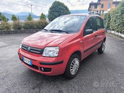 Rosso Usata 2009 Fiat Panda Due volumi | 3700 € (Buon prezzo)