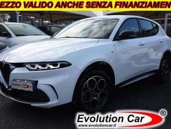 Bianco pastello Usata 2023 Alfa Romeo Tonale Ti SUV | 28.000 € (Buon prezzo)