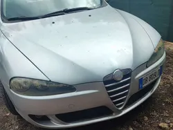 Usata 2006 Alfa Romeo 147 Distinctive Due volumi | 1800 € (Ottimo prezzo)