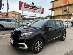 Nero Usata 2017 Renault Captur Zen SUV | 11.000 € (Cara)