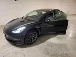 Usata 2021 Tesla Model 3 Long Range Tre volumi | 28.900 € (Ottimo prezzo)