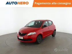 Rosso Usata 2019 Lancia Ypsilon Gold Due volumi | 9999 € (Buon prezzo)