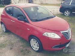 Usata 2013 Lancia Ypsilon Due volumi | 2900 €