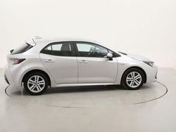 Usata 2022 Toyota Corolla Hybrid Business Edition Tre volumi | 17.690 € (Buon prezzo)
