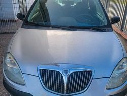 Grigio Usata 2006 Lancia Ypsilon Due volumi | 2199 €