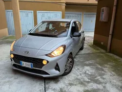 Usata 2022 Hyundai i10 Advanced Plus Due volumi | 12.500 € (Buon prezzo)