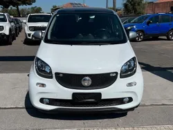 Bianco Usata 2016 Smart ForFour Passion Tre volumi | 11.900 € (Buon prezzo)