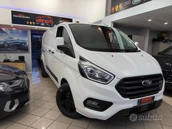 Bianco Usata 2023 Ford Transit Custom Tre volumi | 24.500 € (Buon prezzo)