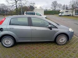 Grigio Usata 2008 Fiat Grande Punto Active Due volumi | 2500 € (Super prezzo)