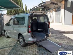 Grigio chiaro Nuova 2025 Ford Tourneo Connect Monovolume | 39.000 €