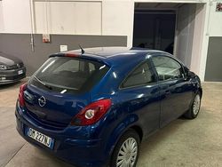 Blu Usata 2006 Opel Corsa Sport Tre volumi | 1900 € (Molto cara)