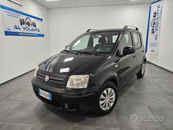 Nero Usata 2009 Fiat Panda Dynamic Tre volumi | 4990 € (Buon prezzo)