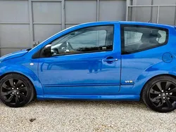 Blu Usata 2005 Citroën C2 VTR Sport Due volumi | 2990 € (Buon prezzo)