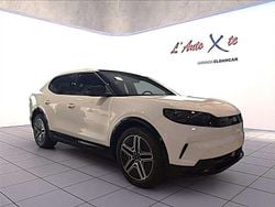 Frozen white Nuova 2025 Ford Capri Extended Range SUV | 39.500 €