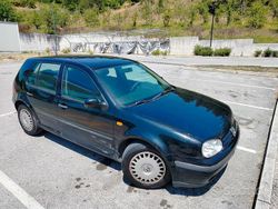 Nero Usata 1999 VW Golf IV Tre volumi | 1500 € (Cara)