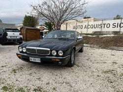 Verde Usata 1998 Jaguar XJ Tre volumi | 15.990 €