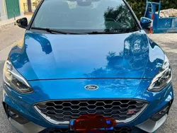 Usata 2020 Ford Focus ST Tre volumi | 25.000 € (Buon prezzo)