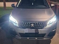 Grigio Usata 2017 Peugeot 3008 Allure SUV | 11.000 € (Ottimo prezzo)