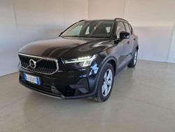 Nero Usata 2022 Volvo XC40 Momentum SUV | 25.000 € (Buon prezzo)