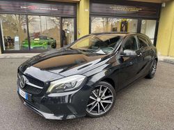 Nero Usata 2016 Mercedes A200 Business Tre volumi | 15.390 € (Buon prezzo)