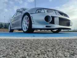 Argento Usata 1999 Mitsubishi Lancer Tre volumi | 55.000 €