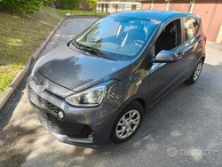 Grigio Usata 2018 Hyundai i10 Due volumi | 8900 € (Buon prezzo)
